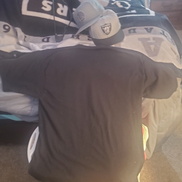 Raiders T-shirt in excellent condition no flaws - Picture 3 of 3